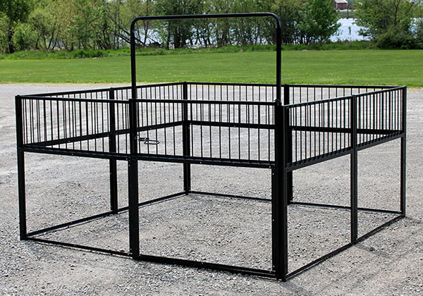 8 ft. W x 8 ft. L Mini Horse Stall